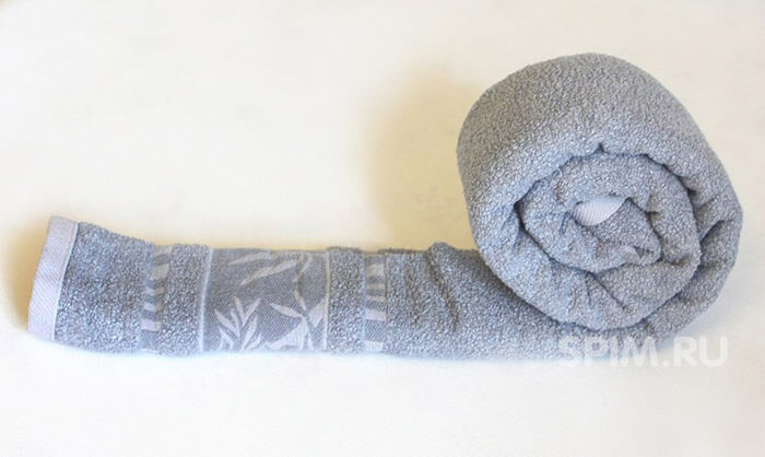Как сложить полотенце? 21 фото Как пошагово сделать фигурки и поделки на подарок своими руками?