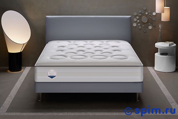 Матрас Sleepeezee Tenderness Mi Ferme 90х200 см Матрас Sleepeezee Tenderness Mi Ferme 90х200 смМатрасы Sleepeezee<br>Односторонний матрас средней жесткости на основе независимых пружин (263 шт/м2), с прослойками дышащего латекса и эластичной пены So Tonic (1,8 см). Чехол на основе древесных волокон, с включением морских водорослей и целлюлозы. Высота: 31 см. Нагрузка: 120 кг. Размер Слипизи Тендернесс Ми Ферме односпальный: 90 x 200 см<br><br>Ширина см: 90<br>Длина см: 200