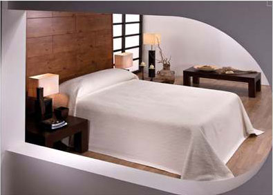 ���� Mora Miro 484