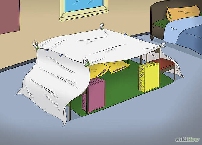 Строим дом из подушек и одеял