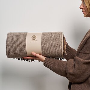 ���� Luxberry Woolen, ������-���������� � ���� 9330 �. � ������ ������