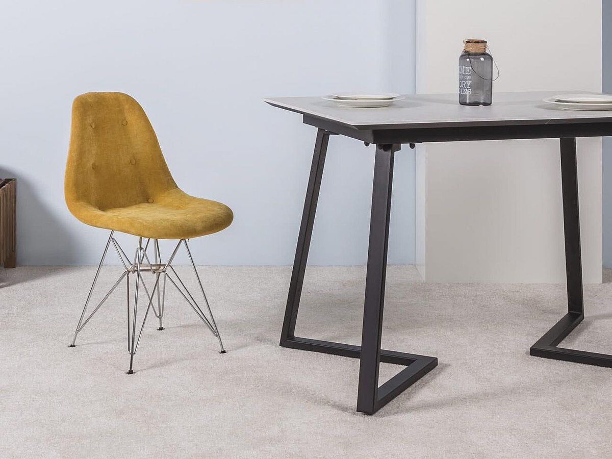  Eames Ƹ/CR