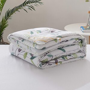 ������ Sofi De Marko ����� � ������������� ��� � 37 ��������