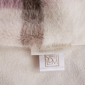 ���� Sofi De Marko ����� �1, ��������� ���� � ���� 7488 �. � 16 ��������