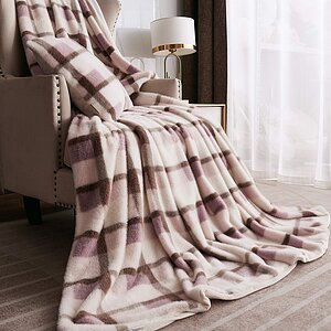 ���� Sofi De Marko ����� �1, ��������� ���� � ���� 7488 �. � 16 ��������