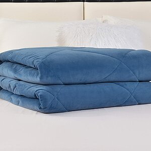 ������ Sofi De Marko ������, ����� � ������ � 17 ��������