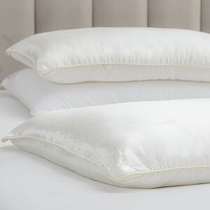�������� ������� Luxe Dream Luxury Silk Ivory � ������������ ����� � ����������� ����