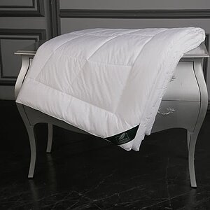 ������ Anna Flaum Mais, ������ � ������ � 47 ��������