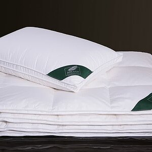 ������� Anna Flaum Perle, ������ 50�70 �� � ���� 26935 �. � ������ �������