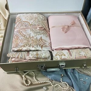 ���������� ����� Luxe Dream ������ � ���� 100485 �. � 86 ��������