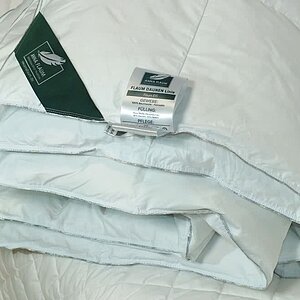 ������ Anna Flaum Eis, ������ � ������ � 40 ��������