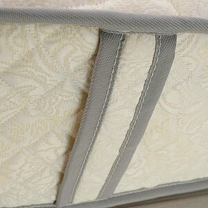 ������ Dream Master ���� 4 UP � ����������� ��������� ����� � 3 �������