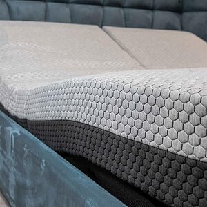 ������ Sonberry Dimarco � ��� ������ � �������� 1,5 ����