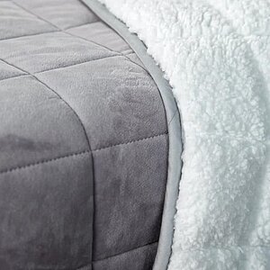 ����������� ������ Wistrova Gravitelle ����� 140�205 ��, 6 �� � ����������� � 63 �������