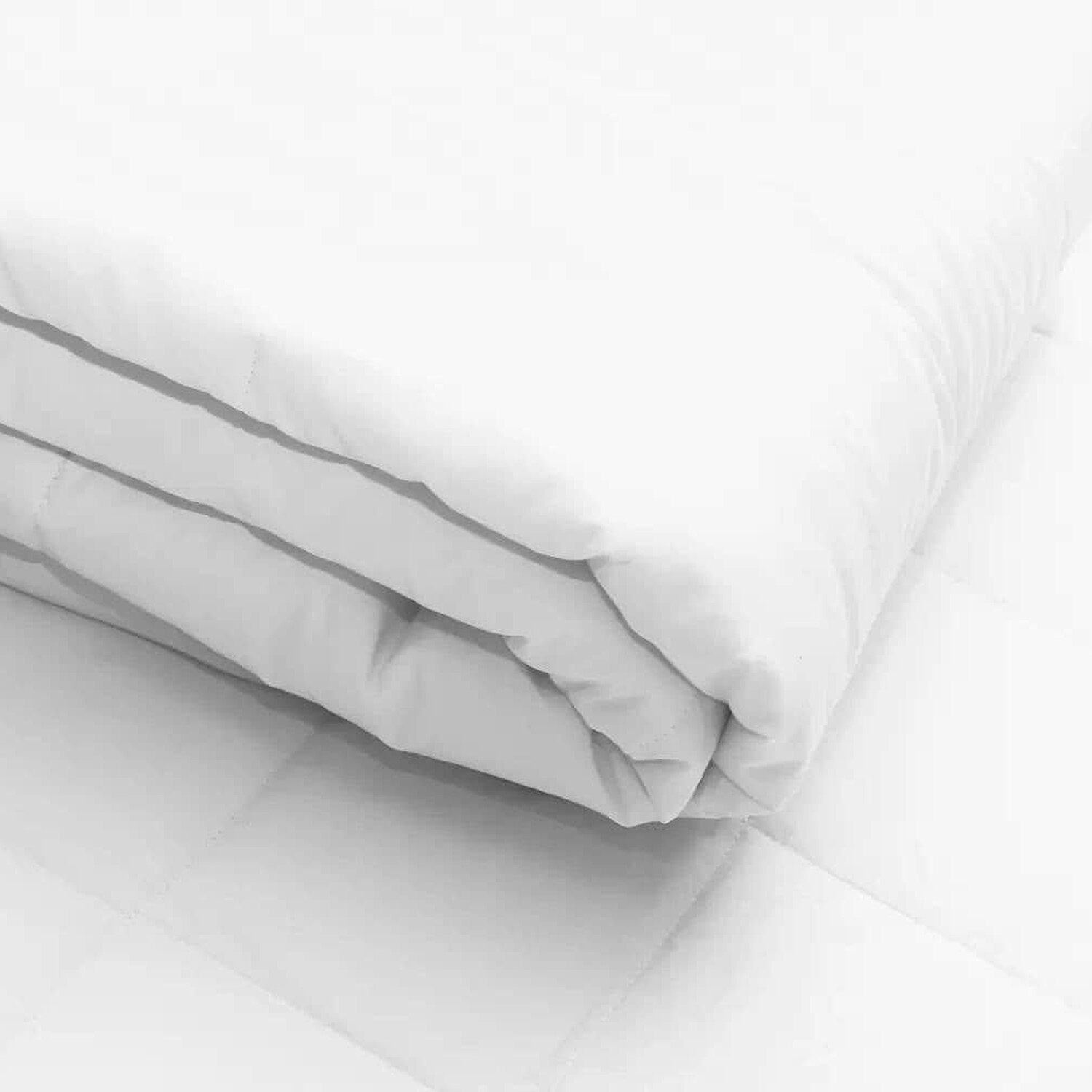 Одеяло blue sleep. Плед голубой. Blue sleep одеяло. Одеяло blue sleep duvet. Голубое одеяло.