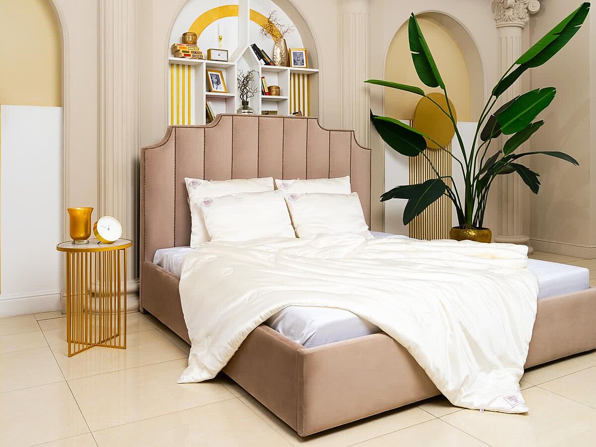 ������ German Grass Great Silk Grass, �����������