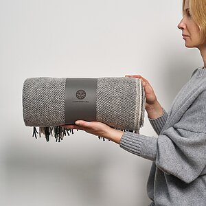 ���� Luxberry Woolen, ����-���������� � ���� 9330 �. � ������ ������