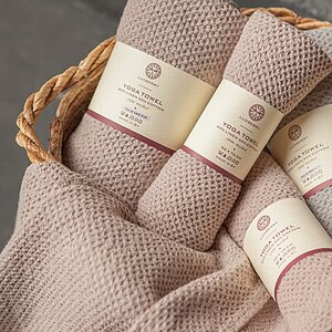 ��������� Luxberry Yoga Towel, ��������, 70�140 �� � ��������� � ������� � ����������