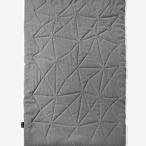 ������ Darwin Premium Duvet ����������� � ���� 26390 �. � �����������