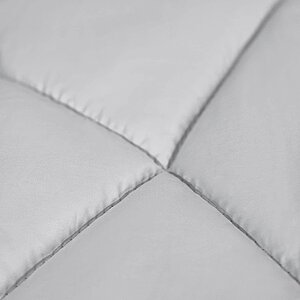 ������ Darwin Premium Duvet ����������� � ������������� ��� � 71 ������