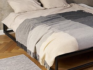 ���� Luxberry Woolen, ����-����������