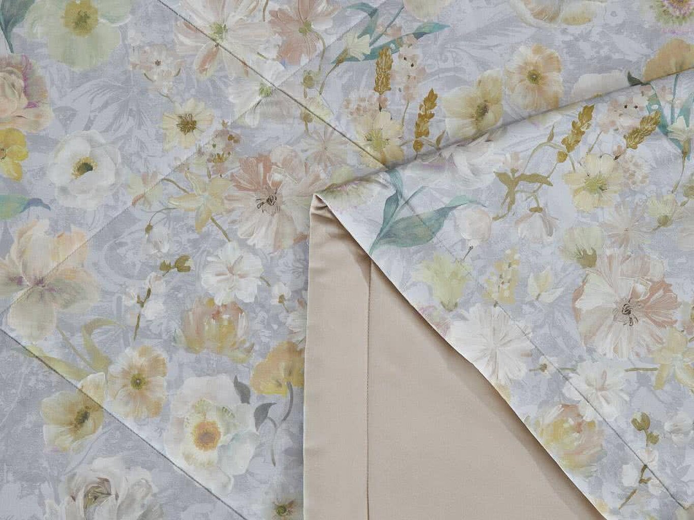 ������ Asabella 2186 � ��������� � �����������