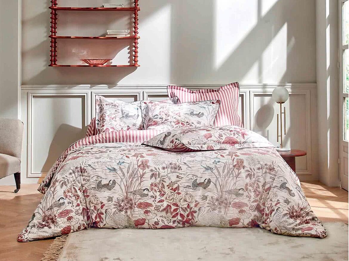 �������� Blanc des Vosges Water Garden Rose
