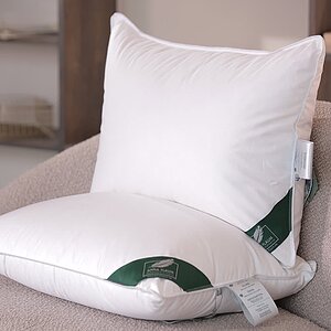 ������� Anna Flaum�Schnee, ������� 70�70 �� � ���� 28300 �. � ���