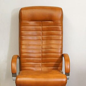 Кресло компьютерное Креслов Орион КВ-112-0466 Рыже-коричневый
