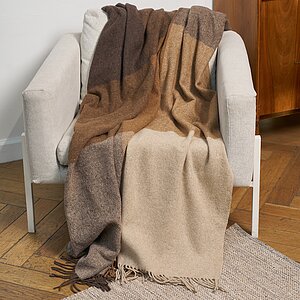 ���� Luxberry Woolen, ������-���������� � ���� 9330 �. � ������ ������