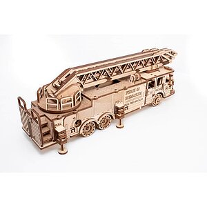 ����������� 3D-���� Ewa �������� ������ � ��������� � ���� 4890 �. � 100 ��������