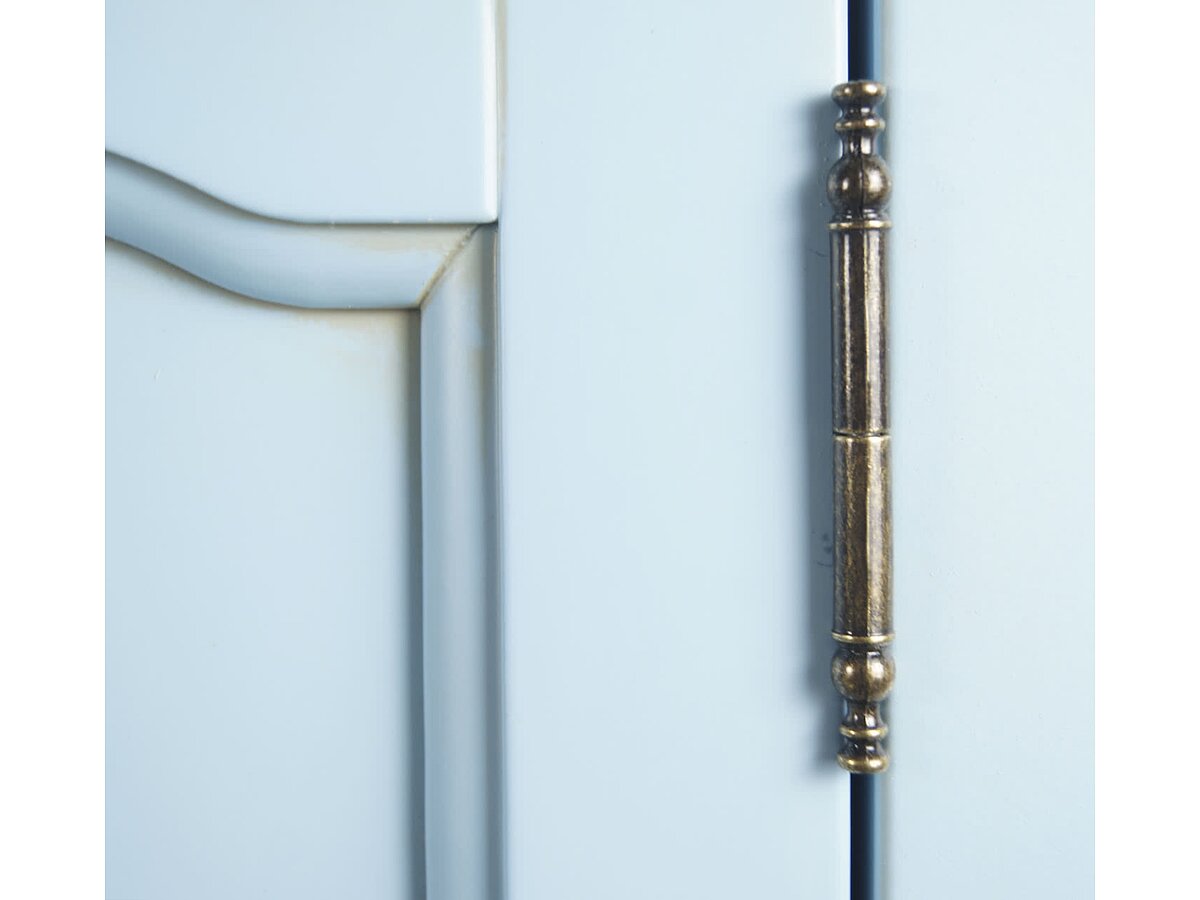 ������� ����� Leontina � �������� � ������� ��� ST9351B ���� �� ����!