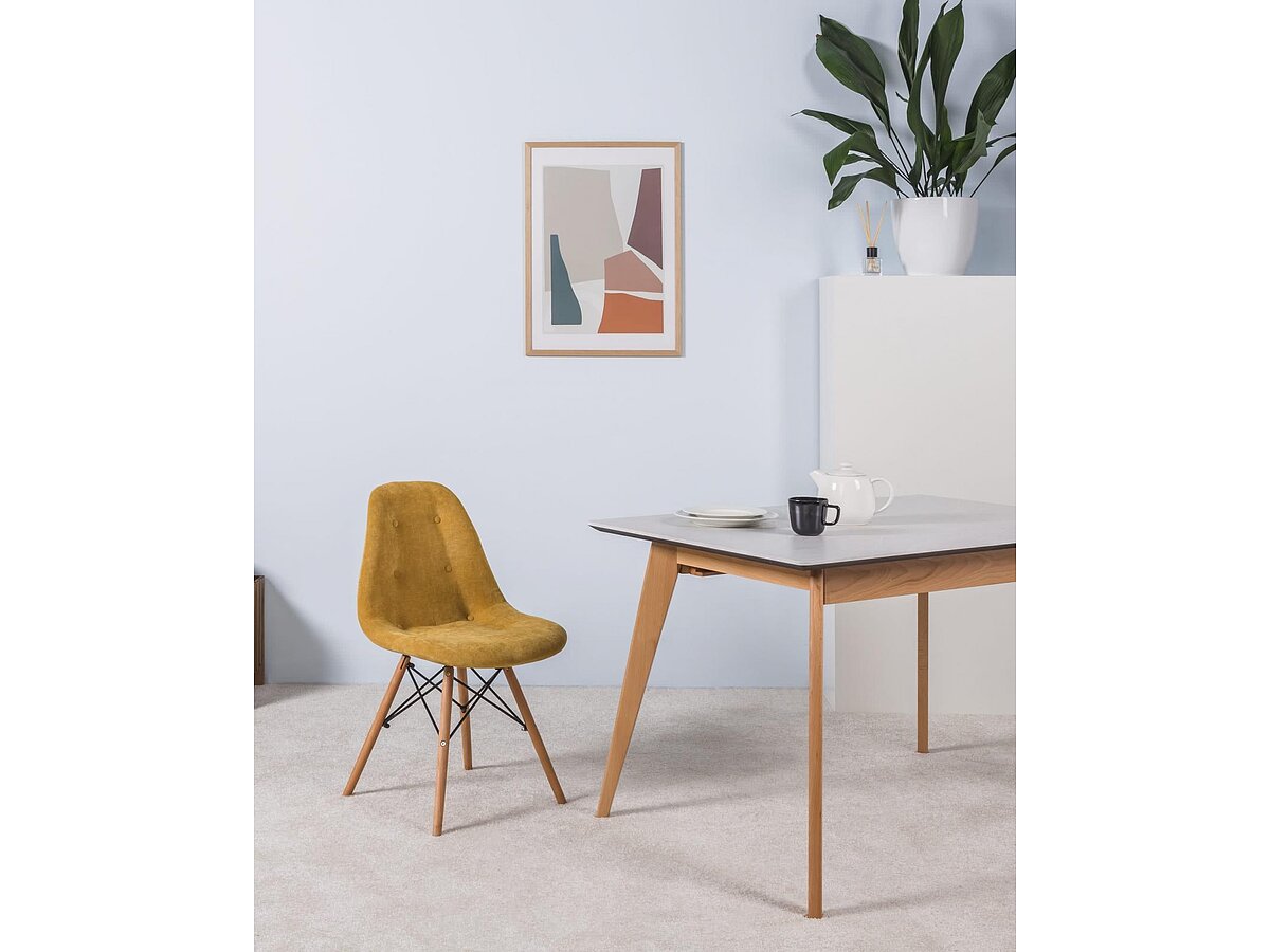 ���� Eames Ƹ��/W