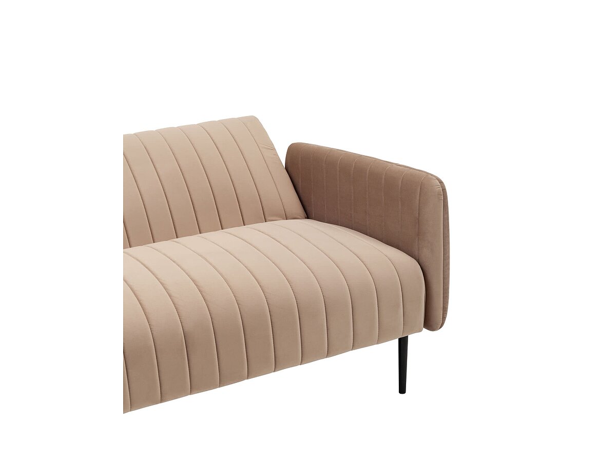 ����� ������ STOOL GROUP ������� �����