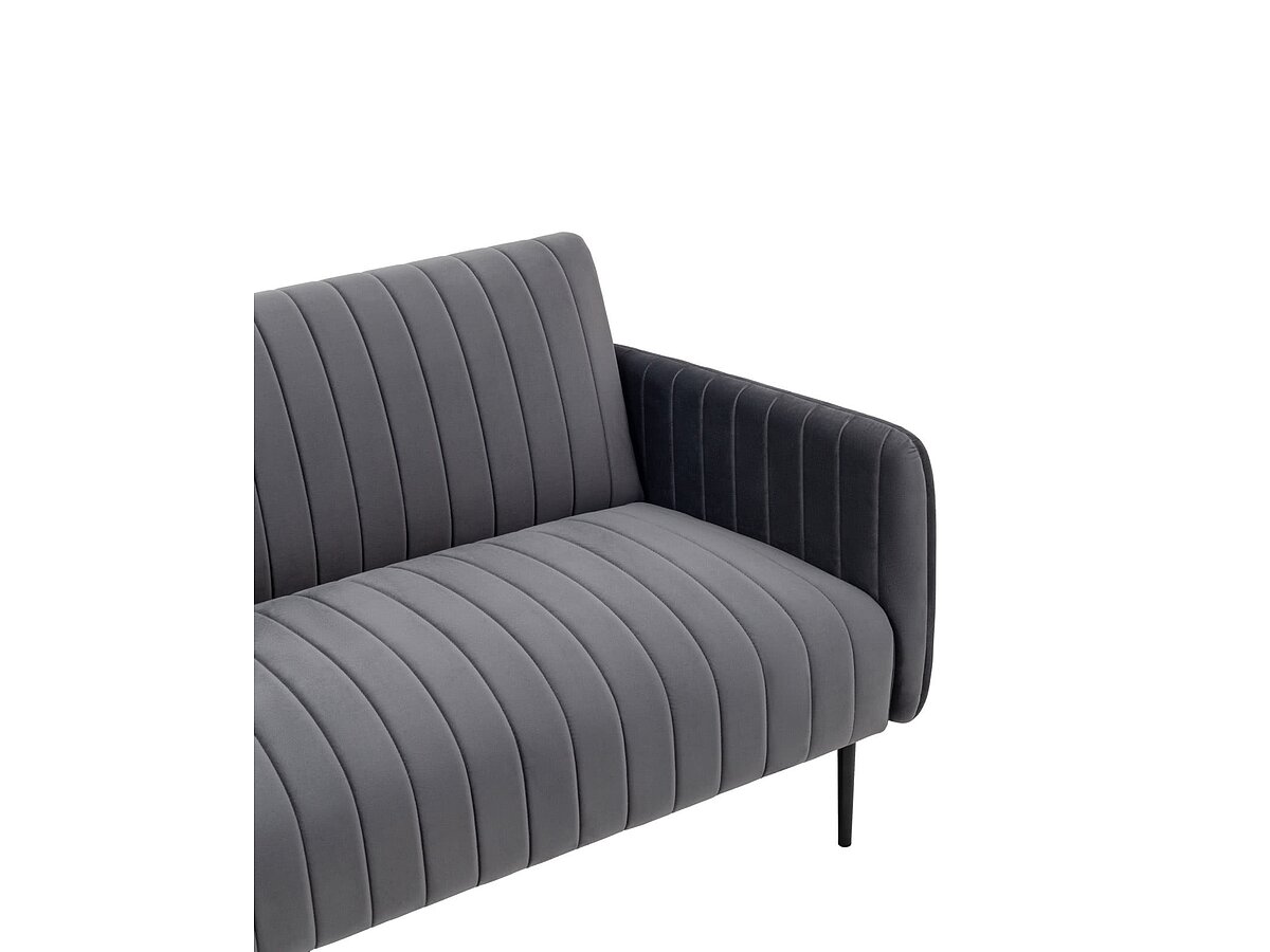 ����� ������ STOOL GROUP ������� �����