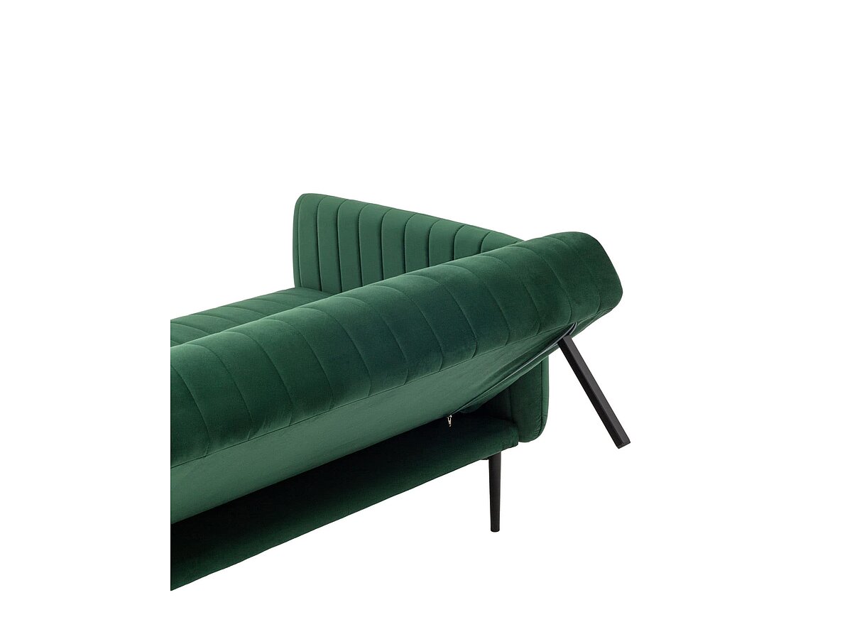 ����� ������ STOOL GROUP ������� �����