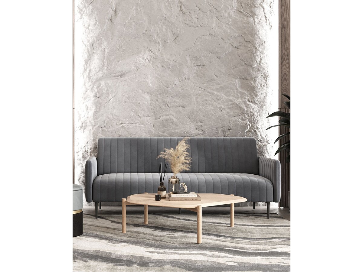 ����� ������ STOOL GROUP ������� �����