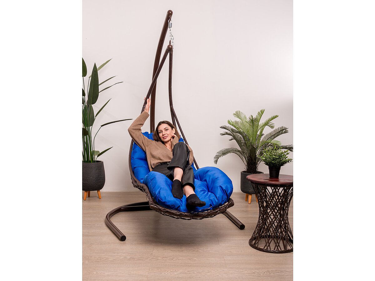 ��������� ������ M-group ������� � �������� ���������� ����� �������