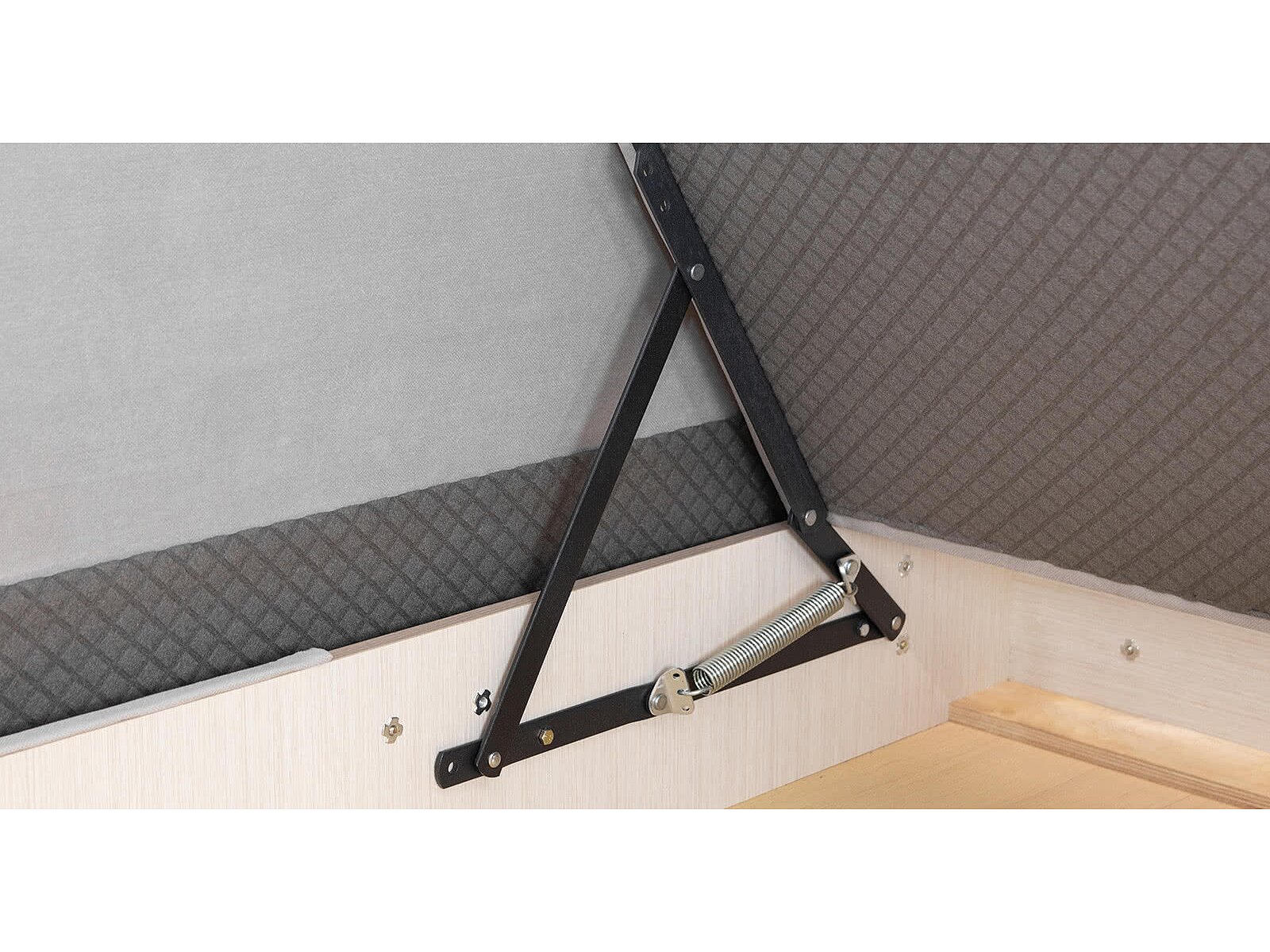 ����� ��������������� � � ������� ������� ������-�����/�����-����� (�� 264)