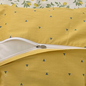 ���������� ����� Sofi De Marko ������ � ���� 11520 �. � �����