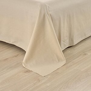 ���������� ����� Sofi De Marko ������ � ���� 10328 �. � �����