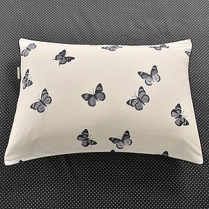 ���������� ����� Sofi De Marko ������ � ���� 10328 �. � 45 ��������