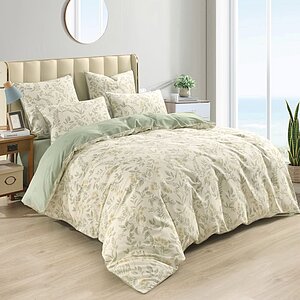 ���������� ����� Sofi De Marko ������ � ����� � 45 ��������