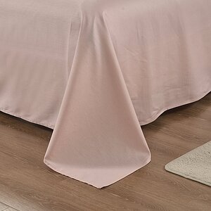 ���������� ����� Sofi De Marko ������ � ���� 10328 �. � �����