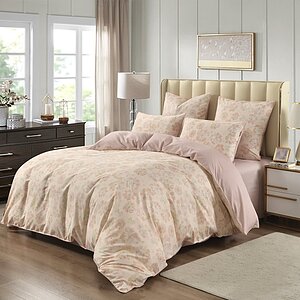 ���������� ����� Sofi De Marko ������ � ���� 10328 �. � 46 ��������