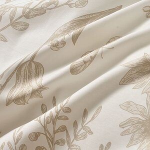 ���������� ����� Sofi De Marko ��������, ��� � ����� � 52 �������