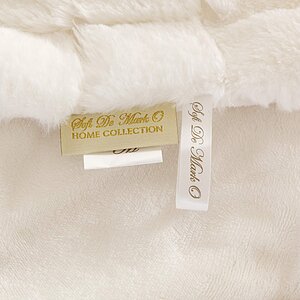 ���� Sofi De Marko ������, ����� � ���� 7936 �. � 42 �������