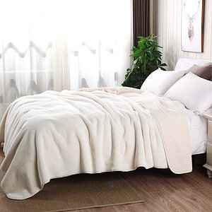 ���� Sofi De Marko �������, ������ � ���� 9344 �. � 59 ��������