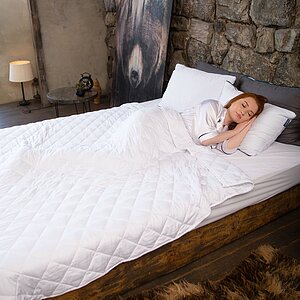 ����������� ������ Wistrova Gravitelle ����� 172�205 ��, 8 �� � [170 x 205 ��] � 40 ��������