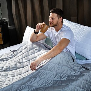 ����������� ������ Wistrova Gravitelle ����� 200�220 ��, 12 �� � ������������� ��� � �����������